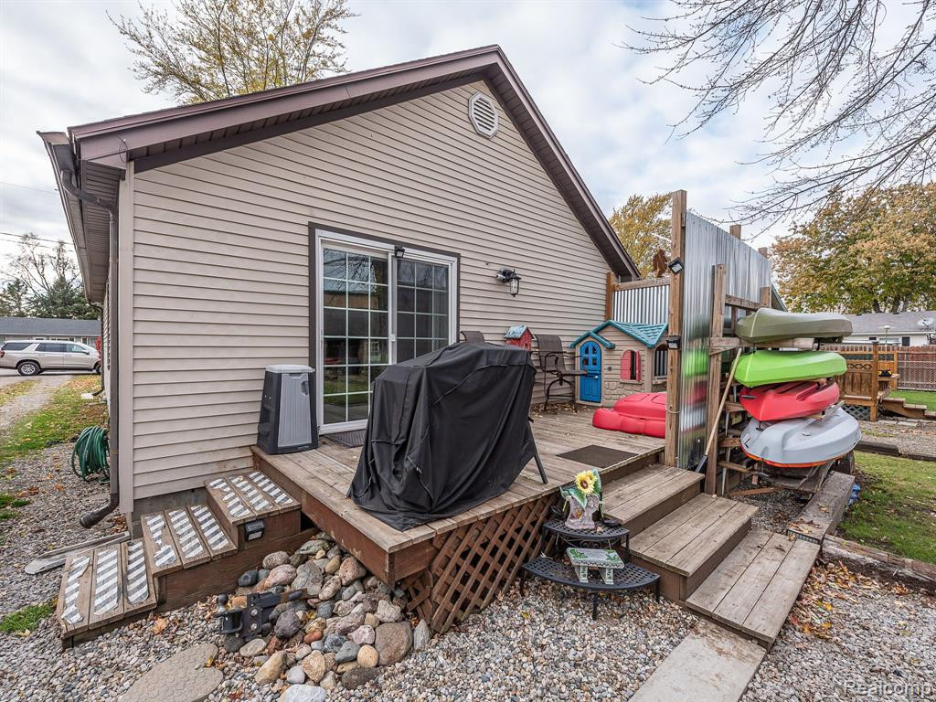 457 RAISIN Street, Deerfield, MI 49238 — Photo 18
