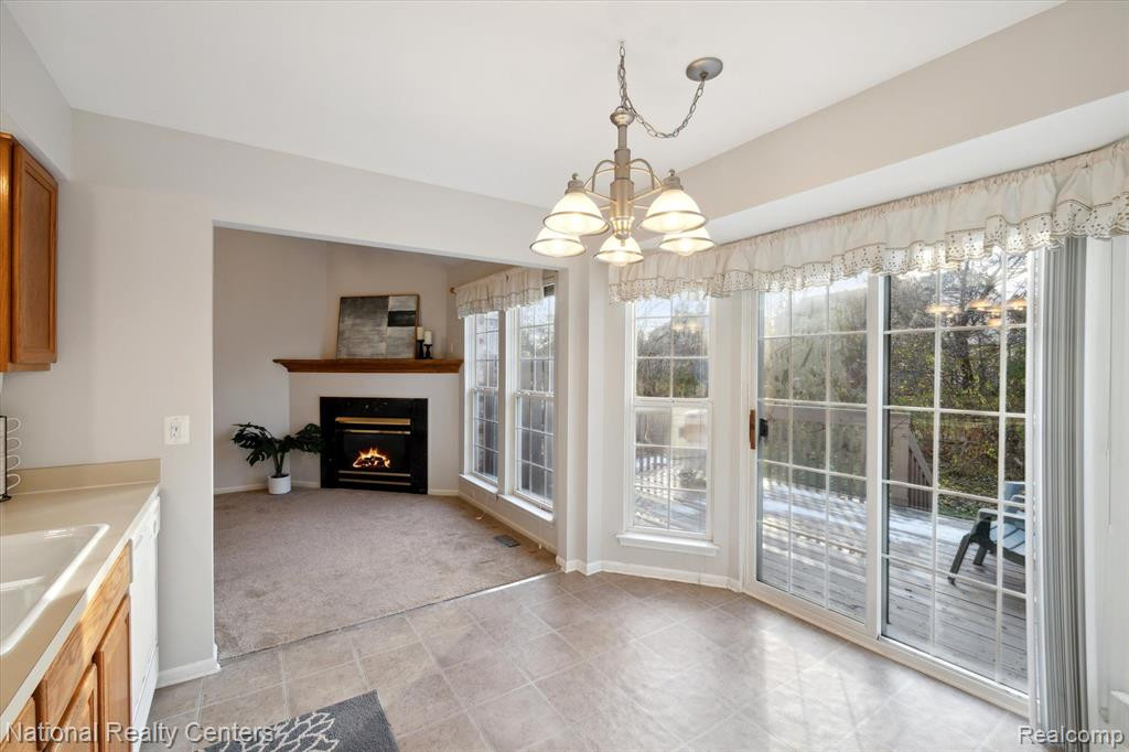 4238 Hunters Circle W, Canton, MI 48188 — Photo 11