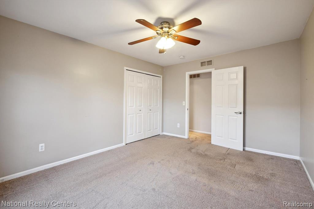 4238 Hunters Circle W, Canton, MI 48188 — Photo 15