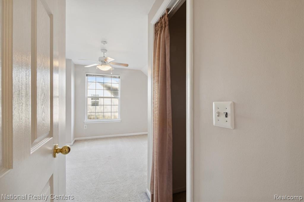 4238 Hunters Circle W, Canton, MI 48188 — Photo 18