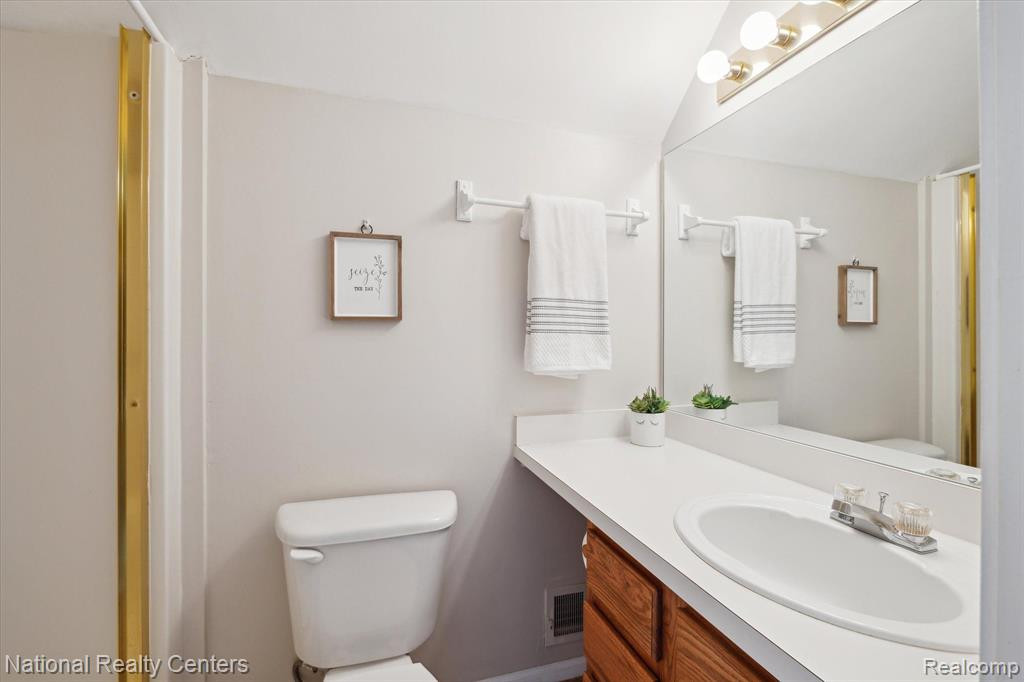 4238 Hunters Circle W, Canton, MI 48188 — Photo 20