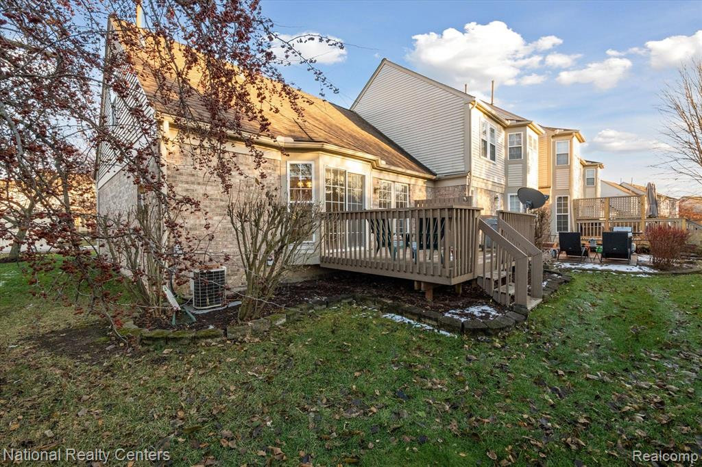 4238 Hunters Circle W, Canton, MI 48188 — Photo 27