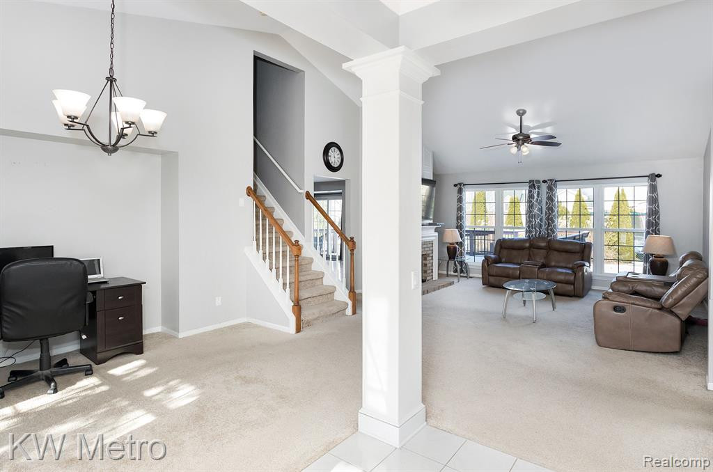 46290 LARCHMONT Drive, Canton, MI 48187 — Photo 4