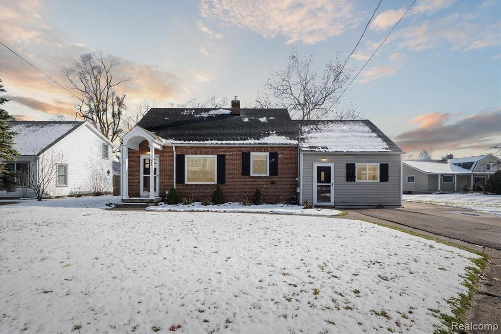 155 EAST Avenue, Grass Lake, MI 49240 — front exterior