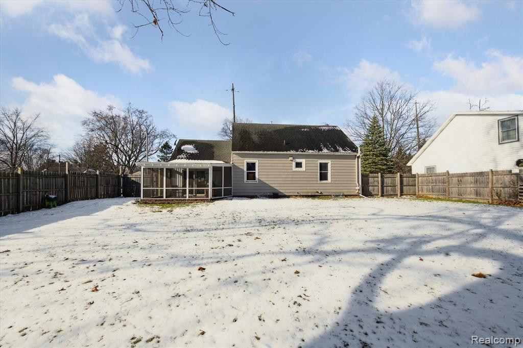 155 EAST Avenue, Grass Lake, MI 49240 — Photo 36