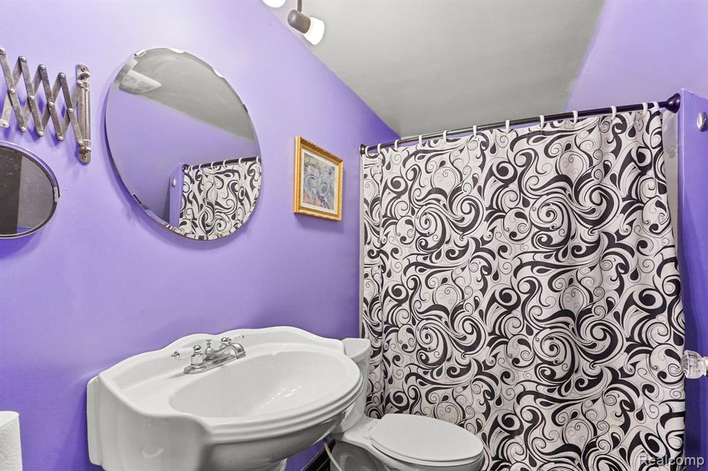 212 W Elizabeth Street, Stockbridge, MI 49285 — Photo 14