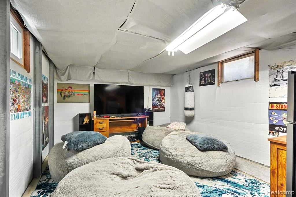 212 W Elizabeth Street, Stockbridge, MI 49285 — Photo 16