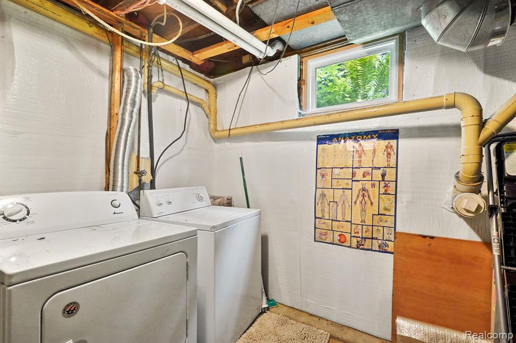 212 W Elizabeth Street, Stockbridge, MI 49285 — Photo 17