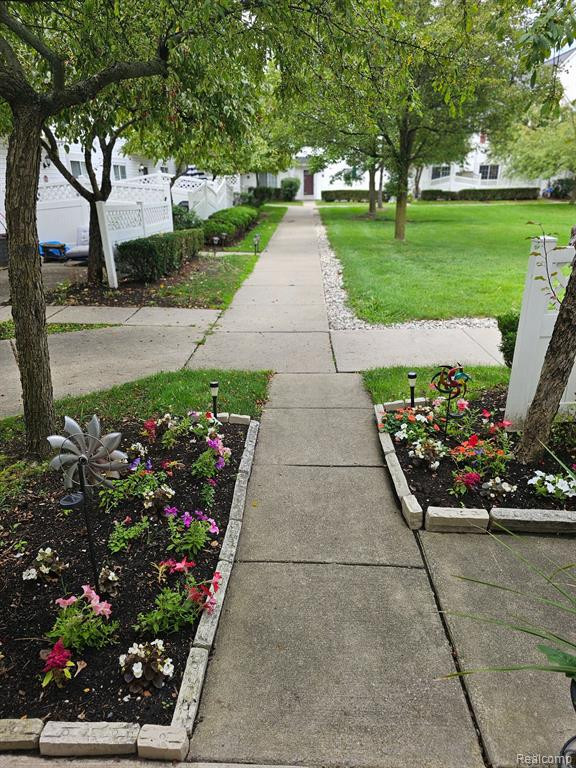 22295 ATLANTIC POINTE, 108, Farmington Hills, MI 48336 — Photo 4