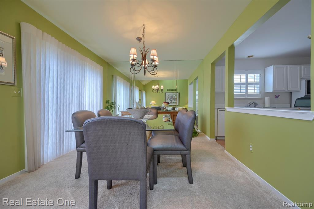 227 SHORE BROOK LANE, Walled Lake, MI 48390 — Photo 10
