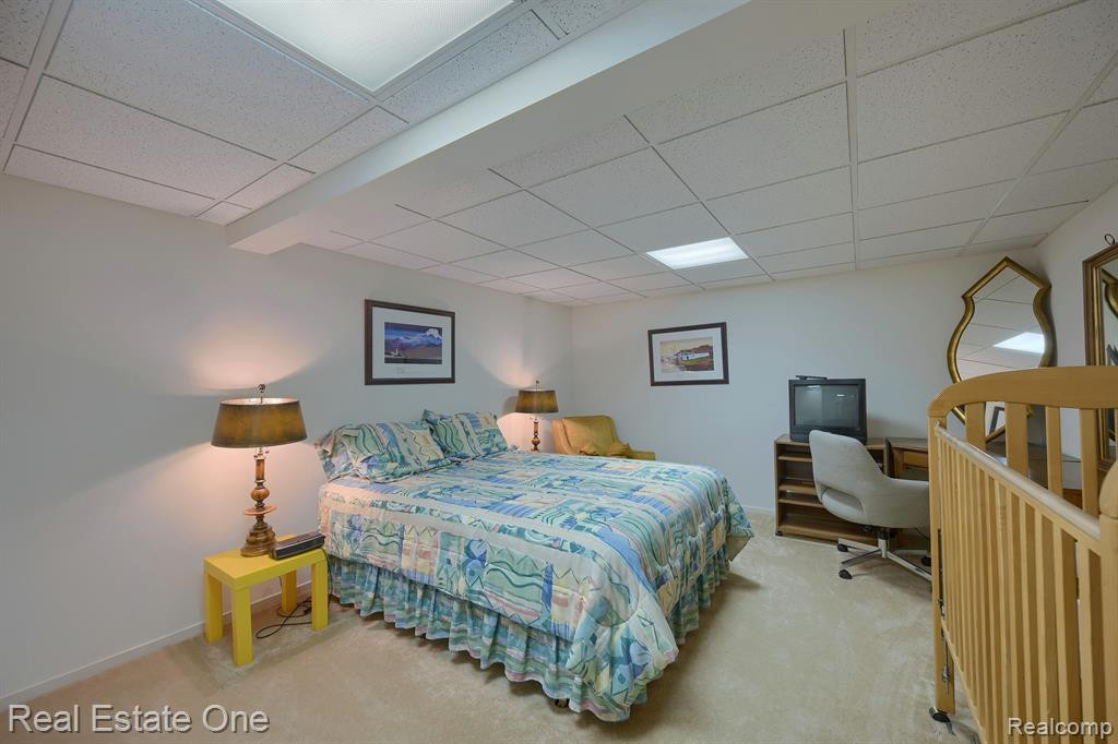 227 SHORE BROOK LANE, Walled Lake, MI 48390 — Photo 29