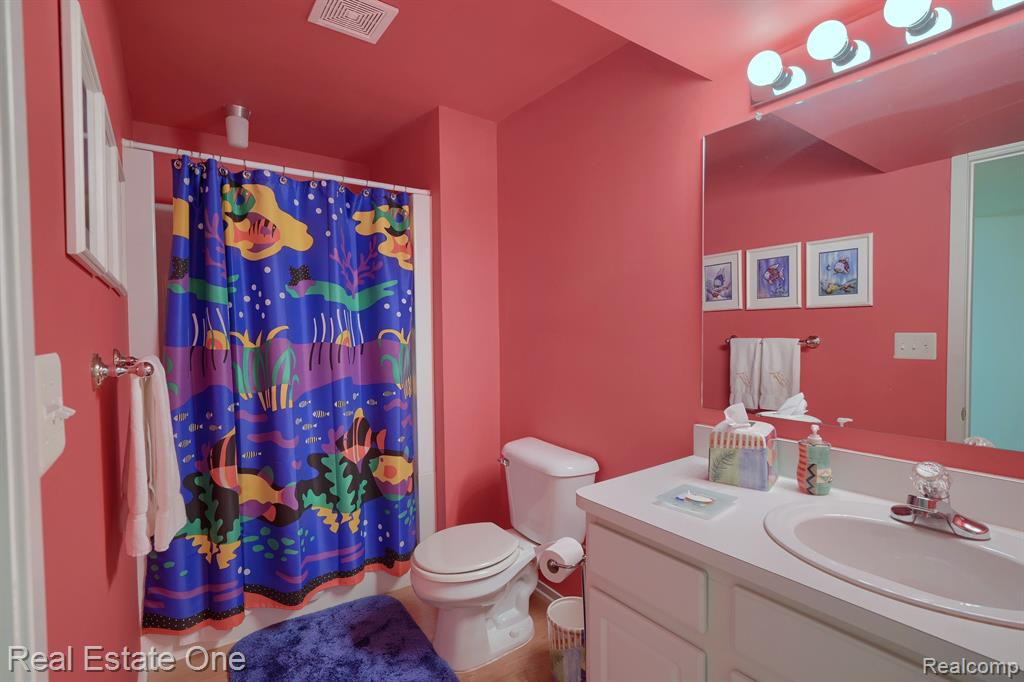 227 SHORE BROOK LANE, Walled Lake, MI 48390 — Photo 31