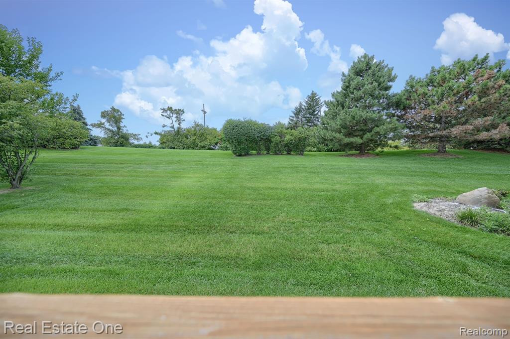 227 SHORE BROOK LANE, Walled Lake, MI 48390 — Photo 36