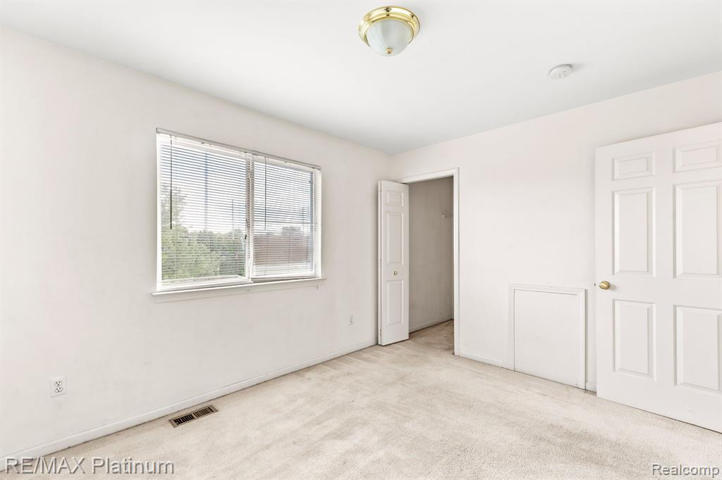 4770 WILLINGHAM, Ypsilanti, MI 48197 — Photo 25