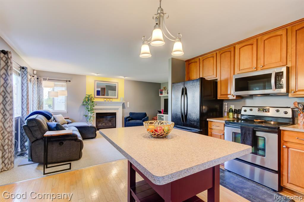 8302 N WARWICK, Ypsilanti, MI 48198 — Photo 14