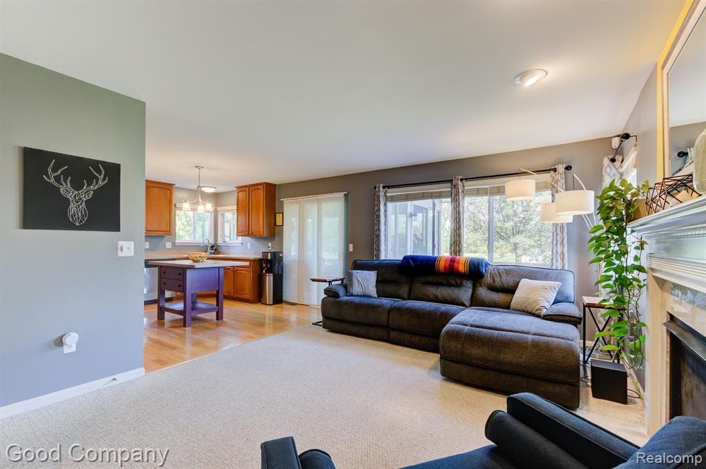 8302 N WARWICK, Ypsilanti, MI 48198 — Photo 22