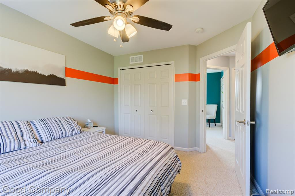 8302 N WARWICK, Ypsilanti, MI 48198 — Photo 31