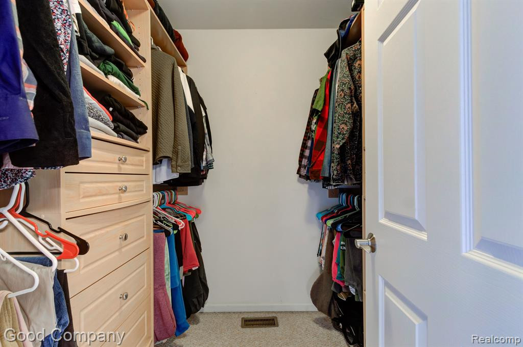 8302 N WARWICK, Ypsilanti, MI 48198 — Photo 39