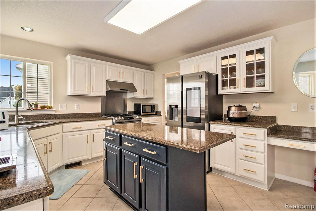 2806 Chaseway Drive, Ann Arbor, MI 48105 — Photo 10