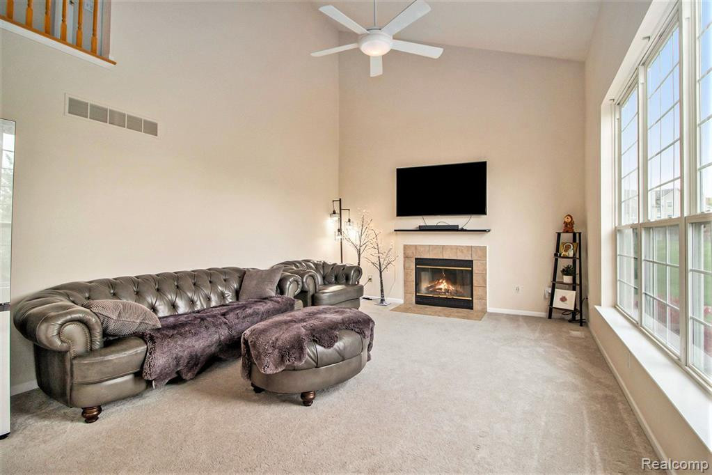 2806 Chaseway Drive, Ann Arbor, MI 48105 — Photo 14