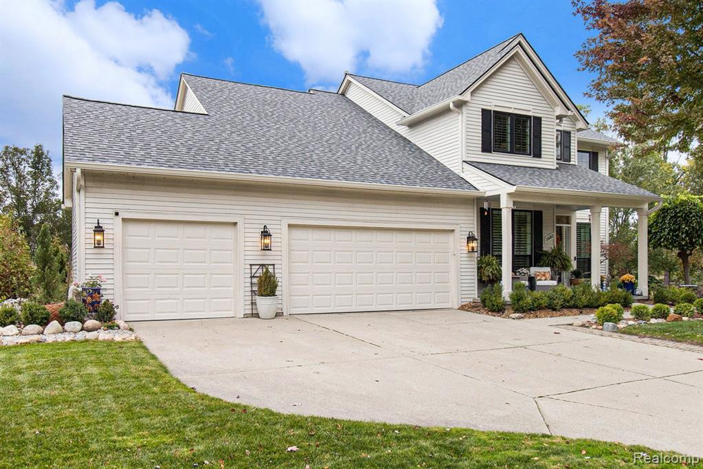 1083 EQUESTRIAN Drive, South Lyon, MI 48178 — front exterior