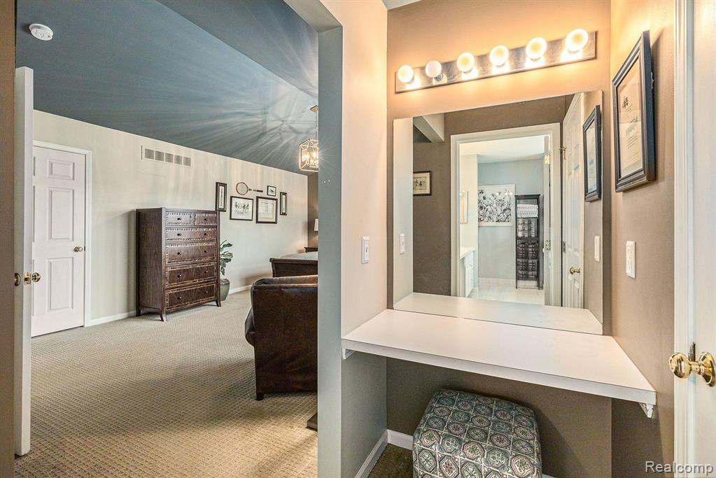 1083 EQUESTRIAN Drive, South Lyon, MI 48178 — Photo 21