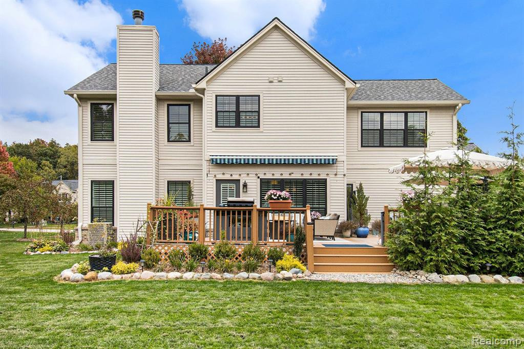 1083 EQUESTRIAN Drive, South Lyon, MI 48178 — Photo 29