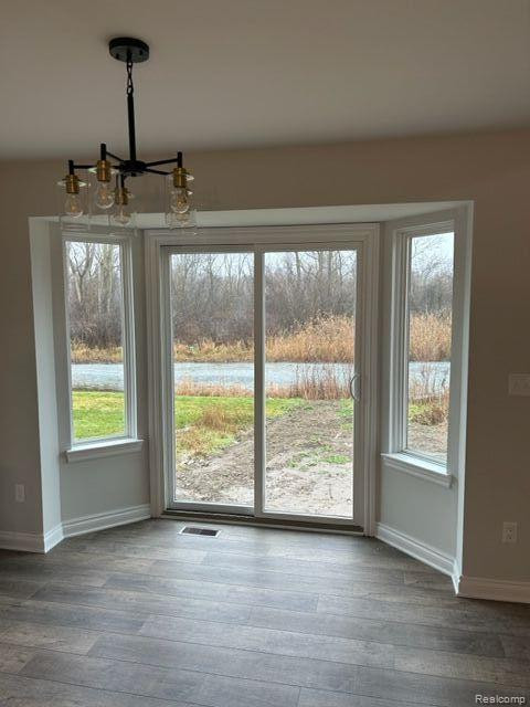 42587 COLONIAL Road, Belleville, MI 48111 — Photo 4
