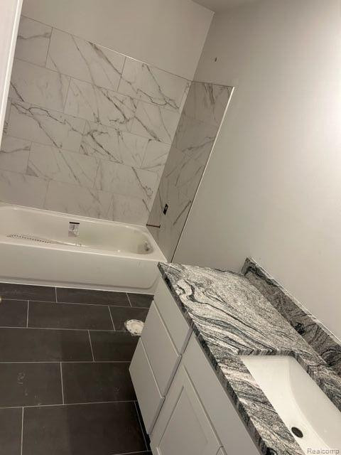 42587 COLONIAL Road, Belleville, MI 48111 — Photo 11