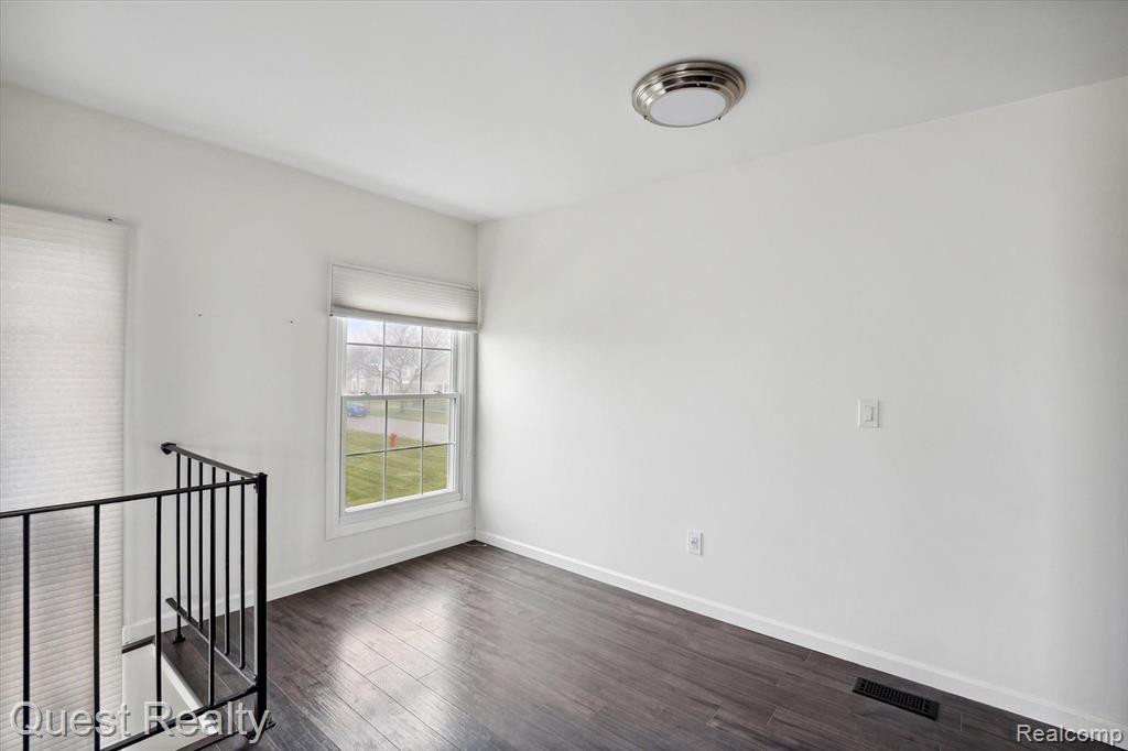 23642 STONEHENGE Boulevard, Novi, MI — Photo 8