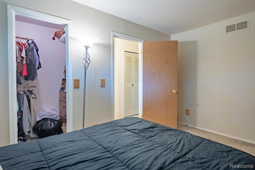 321 HAMPTON, South Lyon, MI 48178 — Photo 20