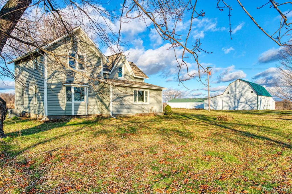 5120 Maxwell Road Road, Fowlerville, MI 48836 — front exterior