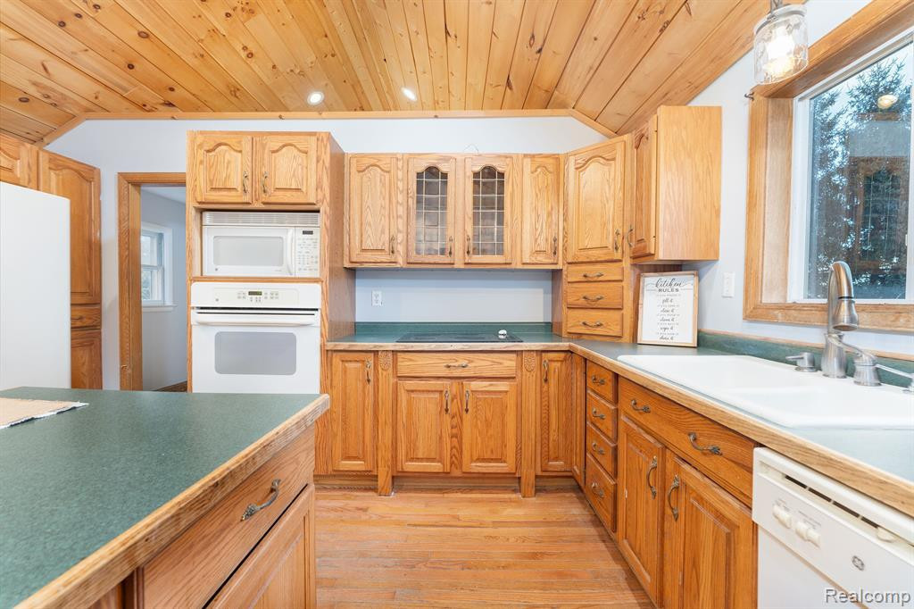 5120 Maxwell Road Road, Fowlerville, MI 48836 — Photo 10