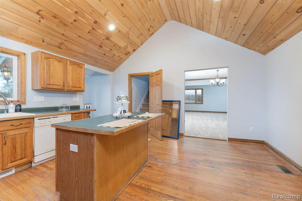 5120 Maxwell Road Road, Fowlerville, MI 48836 — Photo 11