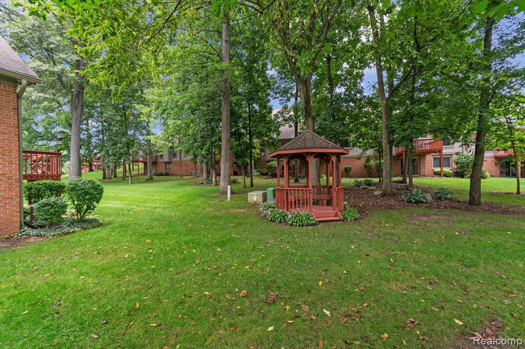 948 ROSEWOOD, 78, Brighton, MI 48116 — Photo 46