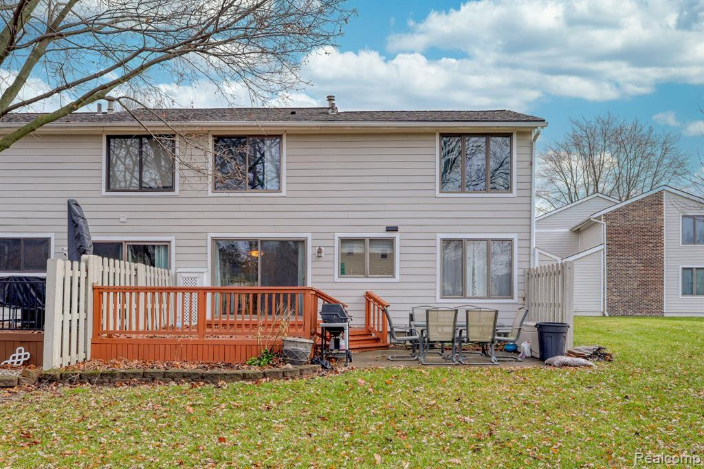 22643 CRANBROOKE Drive, Novi, MI — Photo 3