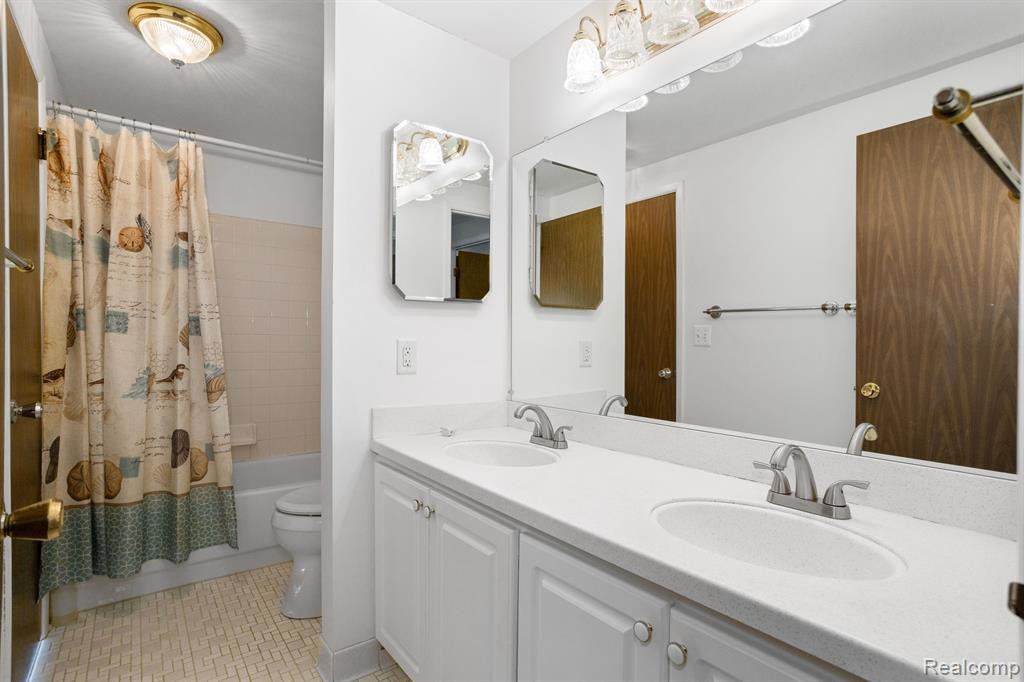22643 CRANBROOKE Drive, Novi, MI — Photo 16