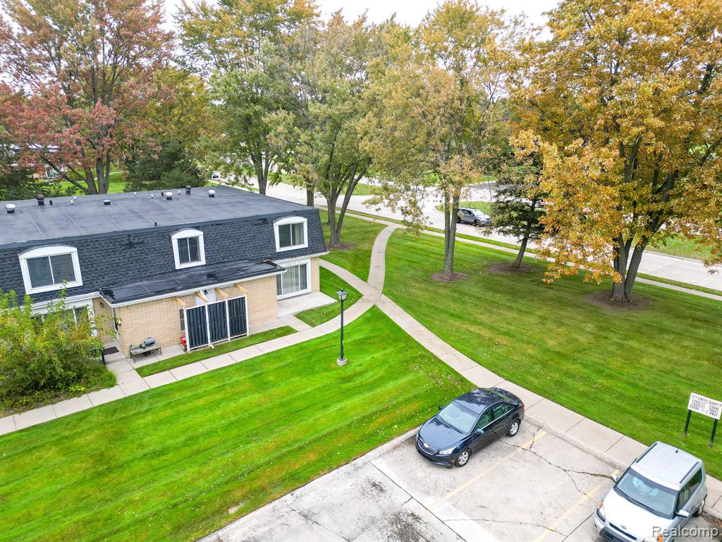 29852 CITY CENTER Drive, 1, Warren, MI 48093 — Photo 28