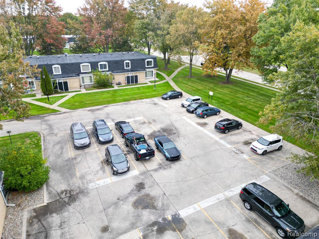 29852 CITY CENTER Drive, 1, Warren, MI 48093 — Photo 31