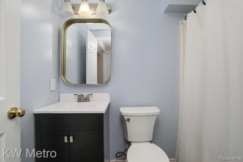 41765 Primrose Drive, Novi, MI 48377 — Photo 27