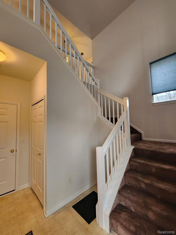 1100 RIAL LAKE Drive, Howell, MI 48843 — Photo 5