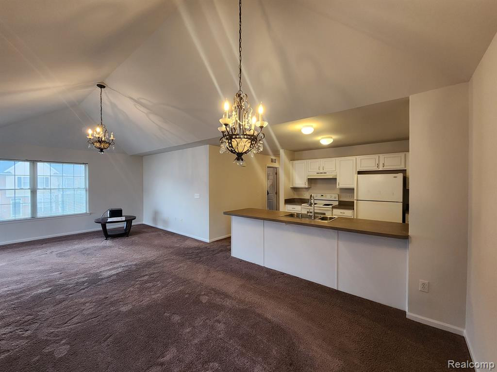 1100 RIAL LAKE Drive, Howell, MI 48843 — Photo 8