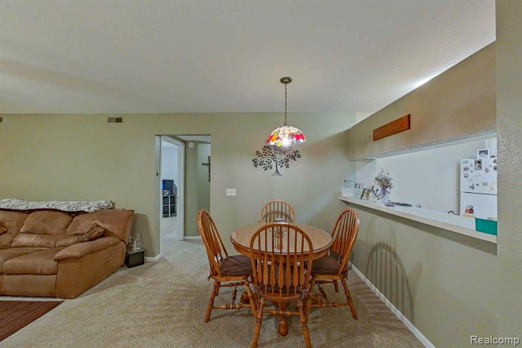 1139 CURZON Court, 65, Howell, MI 48843 — Photo 8