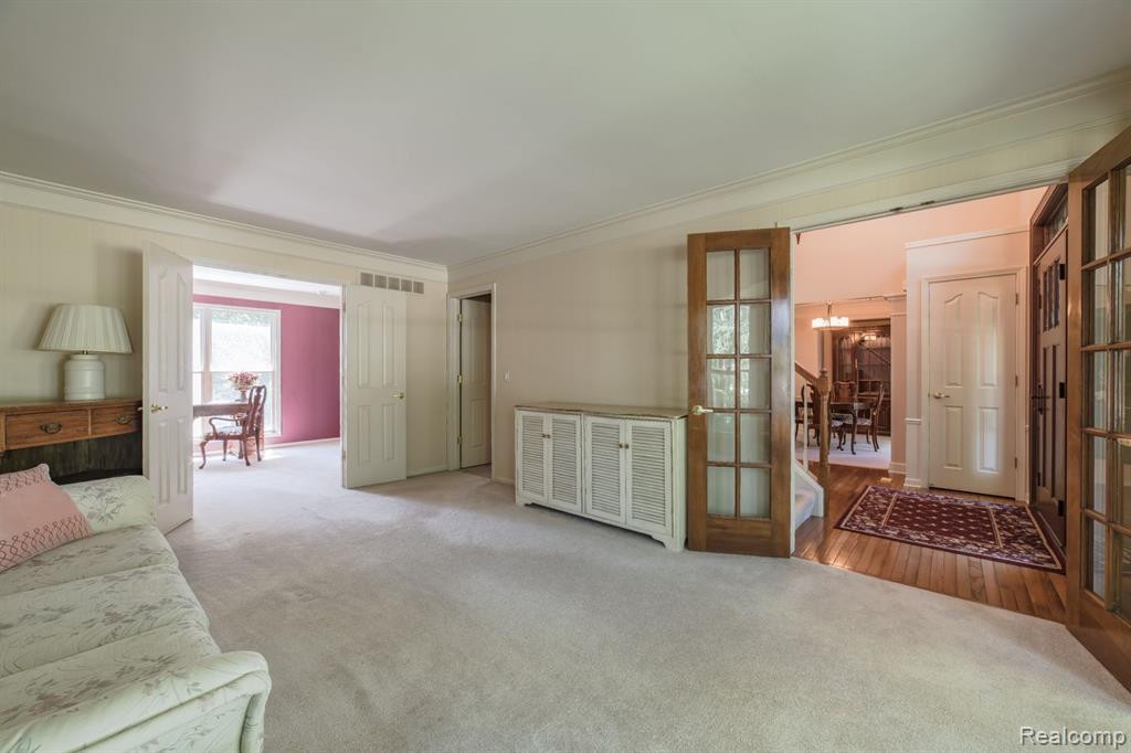 47449 GLENGARRY Boulevard, Canton, MI 48188 — Photo 3