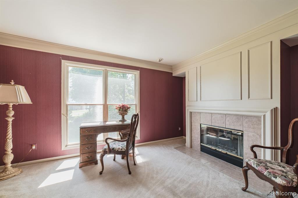 47449 GLENGARRY Boulevard, Canton, MI 48188 — Photo 4