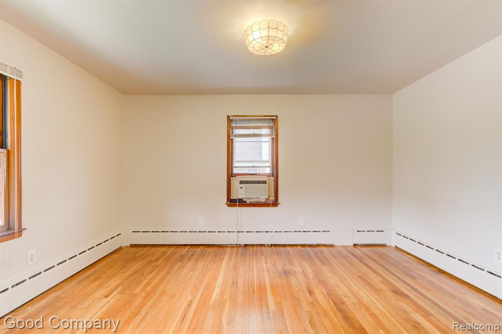 8750 W 9 MILE Road, Oak Park, MI 48237 — Photo 17