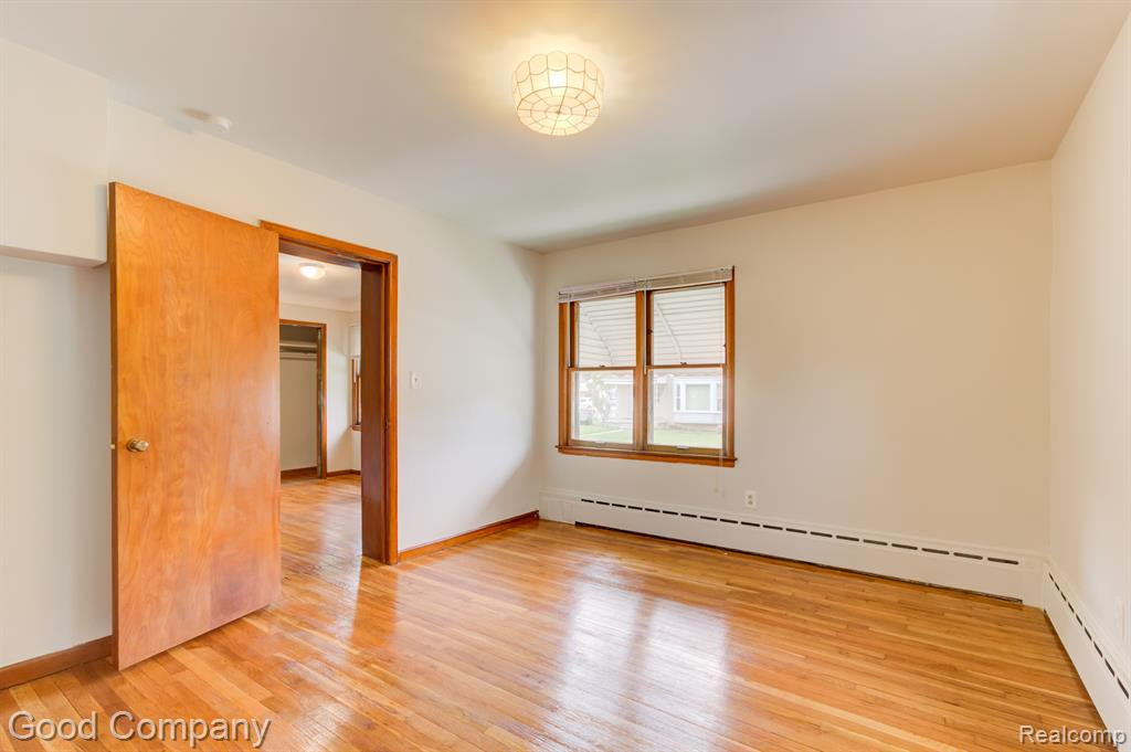 8750 W 9 MILE Road, Oak Park, MI 48237 — Photo 18