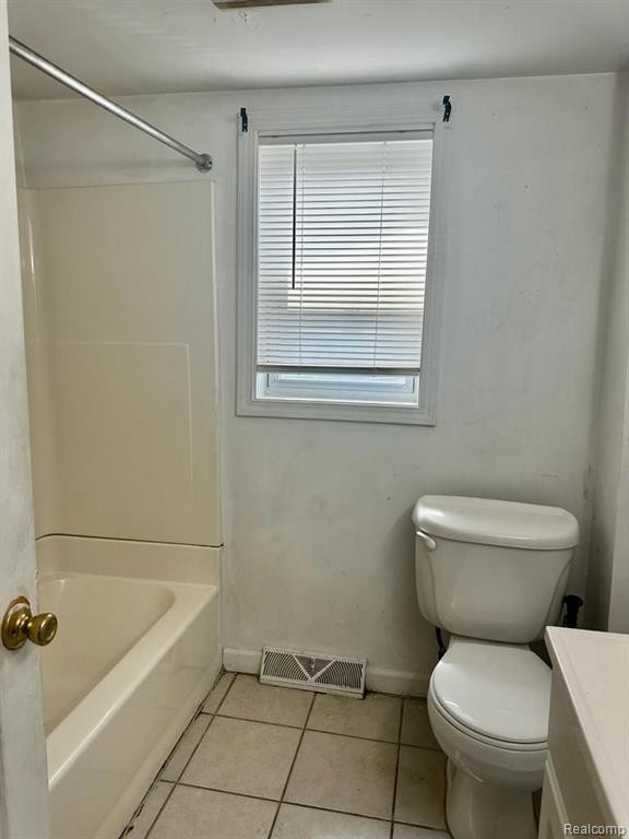 7068 PACKARD Avenue, Warren, MI 48091 — Photo 6
