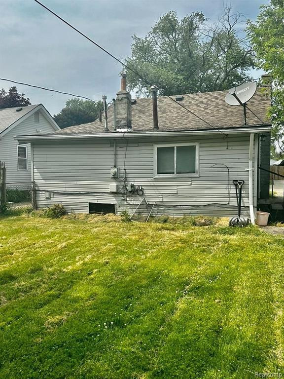 7068 PACKARD Avenue, Warren, MI 48091 — Photo 8