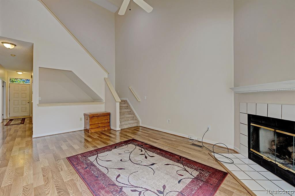 41872 CANTEBURY Drive, Novi, MI 48377 — Photo 19